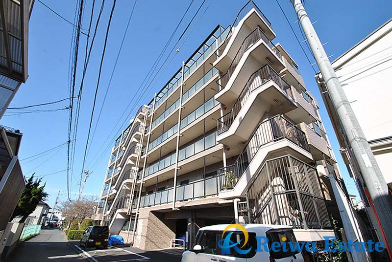 ライオンズマンション茅ヶ崎中央公園の外観