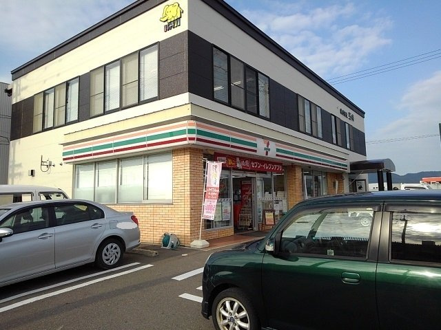 ルルディ　Ａの周辺|セブンイレブン坂出江尻町店まで1100m