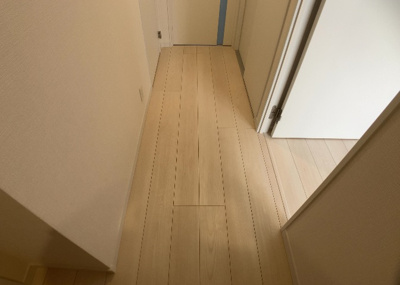 【内装】 | ライオンズヒルズ町田第二 | 内装はとにかくおしゃれなものがいい！と選ぶ前に、まず住んだ後のことを想像してみましょう。住んでみたらコンセントの位置が悪くて使いにくいなど出てきます。事前にどの家電をどこに置くか想定しておきましょう。