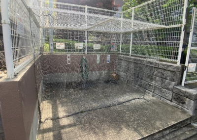 【設備】 | ライオンズヒルズ町田第二 | 共有部分は、住民なら誰もが使える設備のこと。例えば駐車場やエレベーター、インターネット設備、セキュリティ設備などがあります。他にも、マンションの廊下・外部階段やエントランス・ゴミ置き場などがあります。