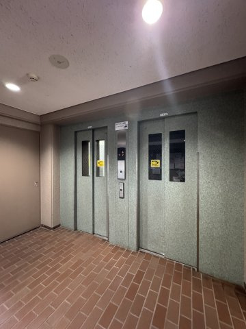 蒲田グリーンパークのその他共用部分|エレベーターが２機ございます
