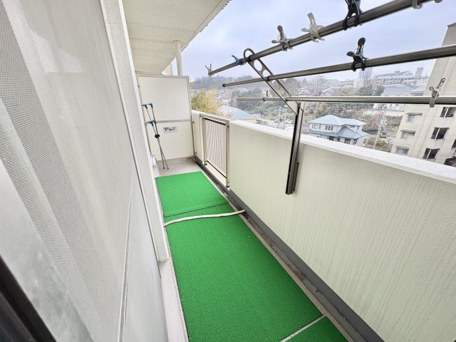 エフ・コート神戸西のバルコニー