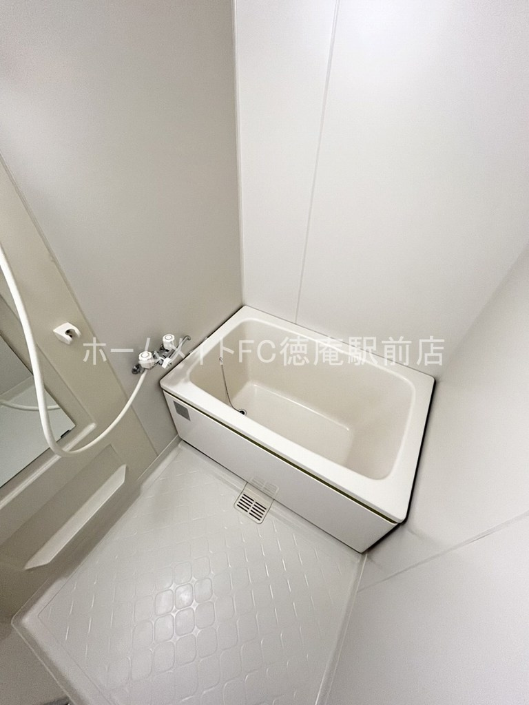 大阪市鶴見区今津南１丁目の賃貸マンションの浴室