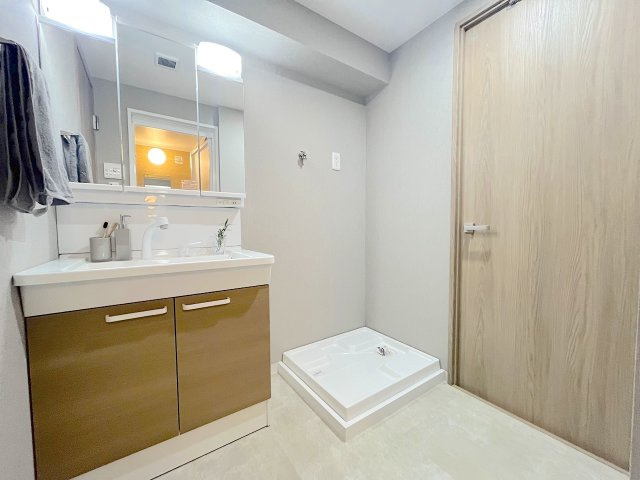 皐月マンション那の川の洗面所