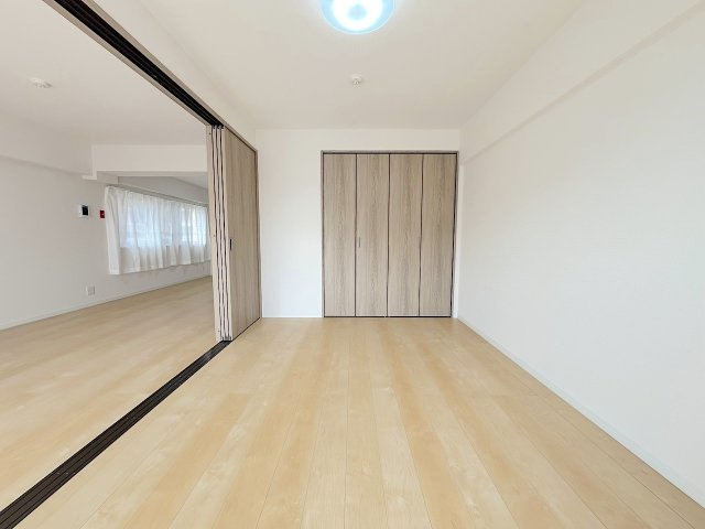 皐月マンション那の川の洋室