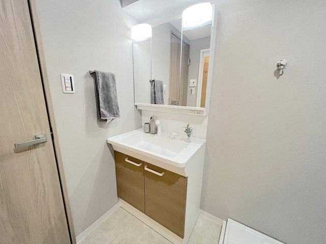 皐月マンション那の川の独立洗面台