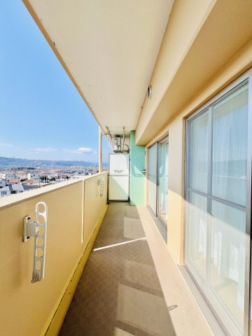 サンクレイドル高崎ガーデンコートのバルコニー|日当たり良好の広々バルコニー♪