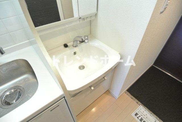 アドバンス大阪城レガーレの独立洗面台|選べる家電プランあり！！