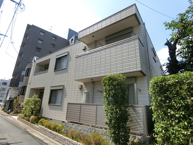 ＰＲＩＭＡＶＥＲＡ．Ｓの外観|★環七から路地を入った立地ですので車の騒音は気になりません★