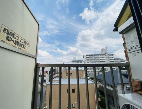 カスティーロ松ヶ丘の展望|バルコニー（同一仕様写真）