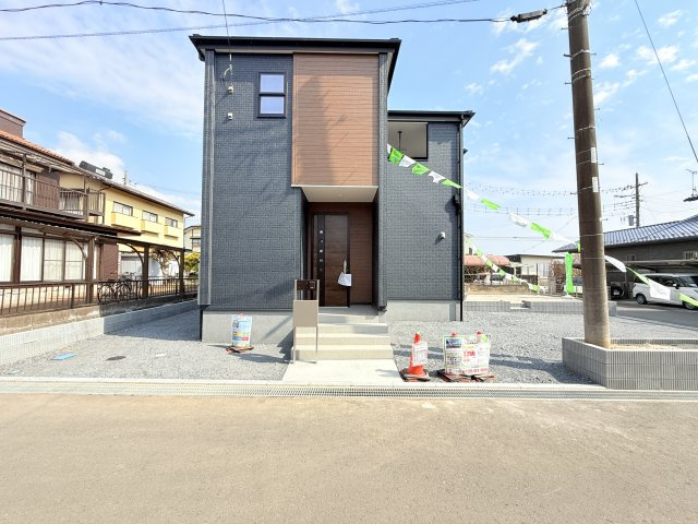 第1茨城町長岡新築の外観