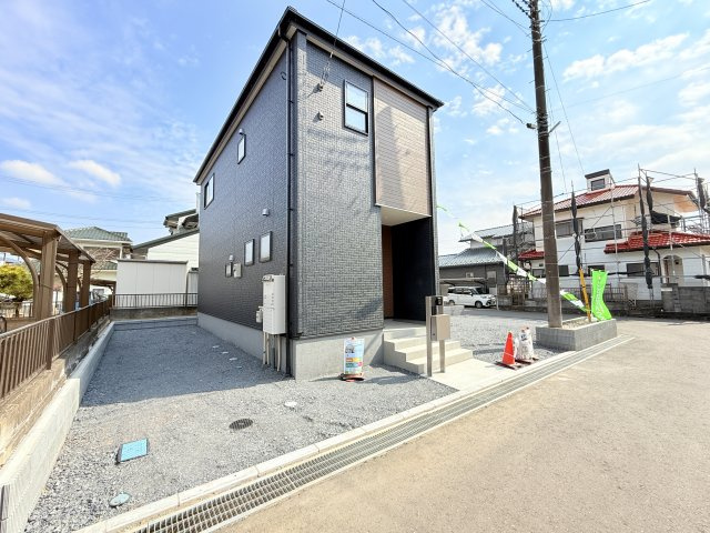 第1茨城町長岡新築の駐車場