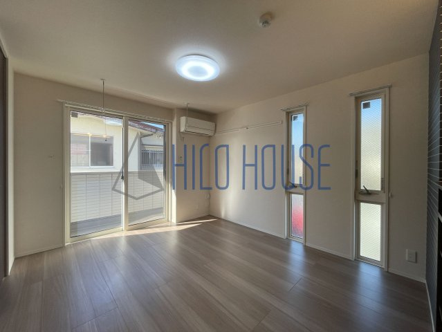 プラシードの居間・リビング