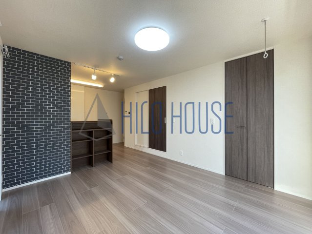 プラシードの居間・リビング