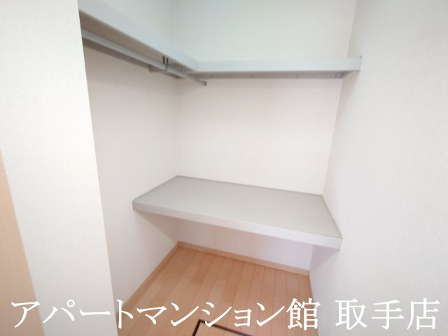 シャーメゾン白山の収納|ウォークインクローゼット