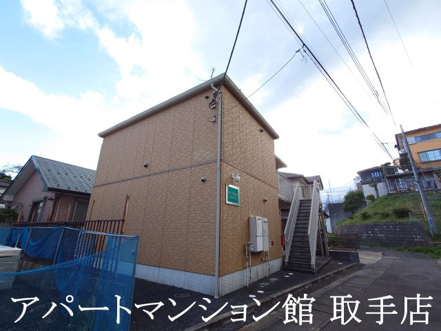 シャーメゾン白山の外観|明るい外観♪