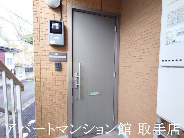 シャーメゾン白山の玄関