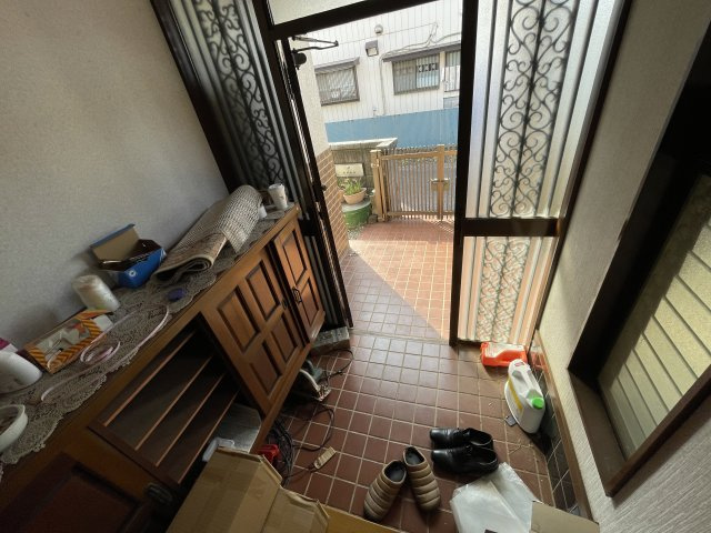 北足立郡伊奈町大字小室　中古戸建の玄関|シンプルで使いやすい玄関です