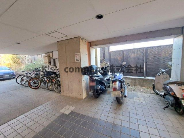 ●茅ヶ崎市緑が浜　オクトピア緑が浜　の駐輪場|駐輪スペース◇