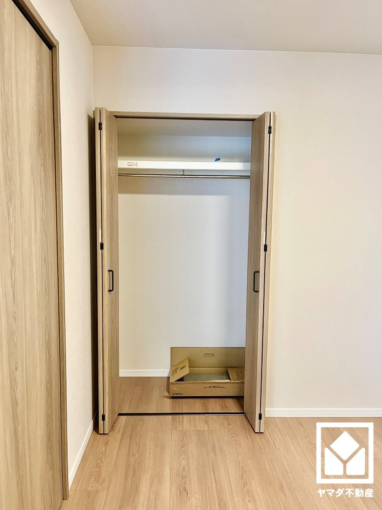 朝日プラザ伏見東の収納