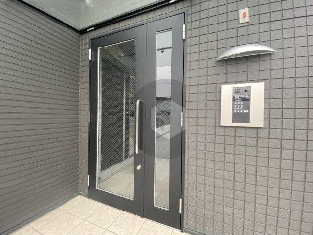 Alivio東大阪Eastのエントランス