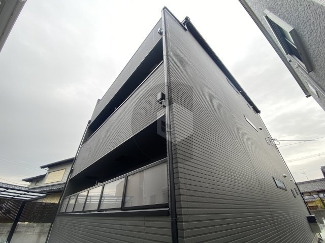 Alivio東大阪Eastの外観