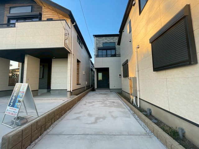 横浜市泉区中田西丁目 新築戸建て【仲介手数料無料】カースペース2台