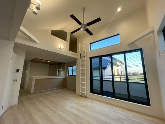 横浜市泉区中田西丁目 新築戸建て【仲介手数料無料】カースペース2台