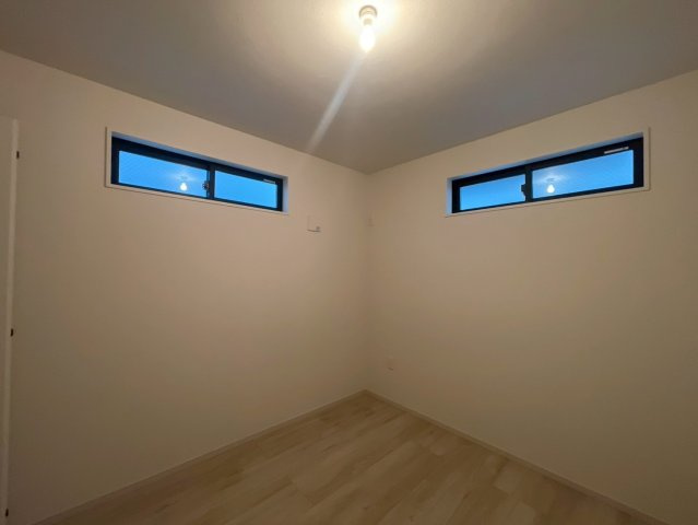 横浜市泉区中田西丁目 新築戸建て【仲介手数料無料】カースペース2台