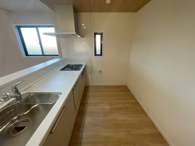 横浜市泉区中田西丁目 新築戸建て【仲介手数料無料】