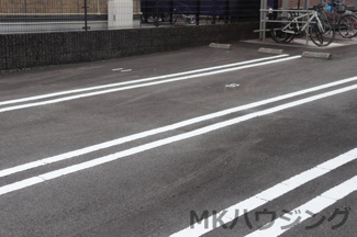【駐車場】 | 駐車スペースもあります