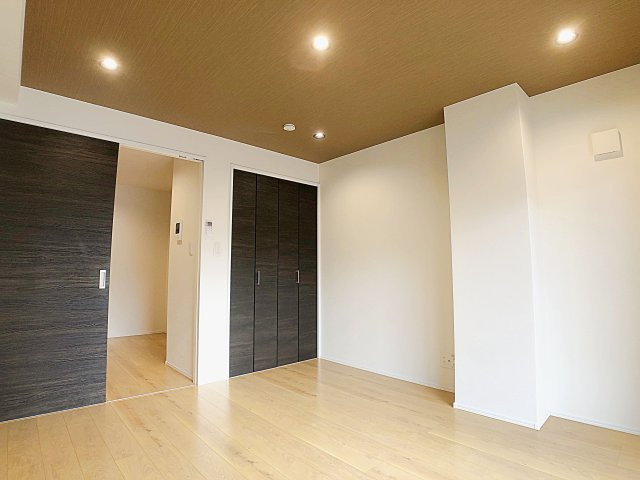 【洋室】 | La Veriteノムラ大喜新町【名古屋市賃貸・宅配ボックス】