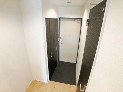 【玄関】 | La Veriteノムラ大喜新町【名古屋市賃貸・宅配ボックス】