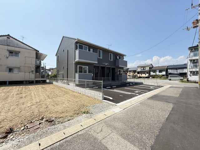 アスフォートの外観