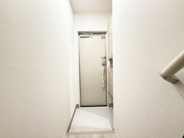アスフォートの玄関