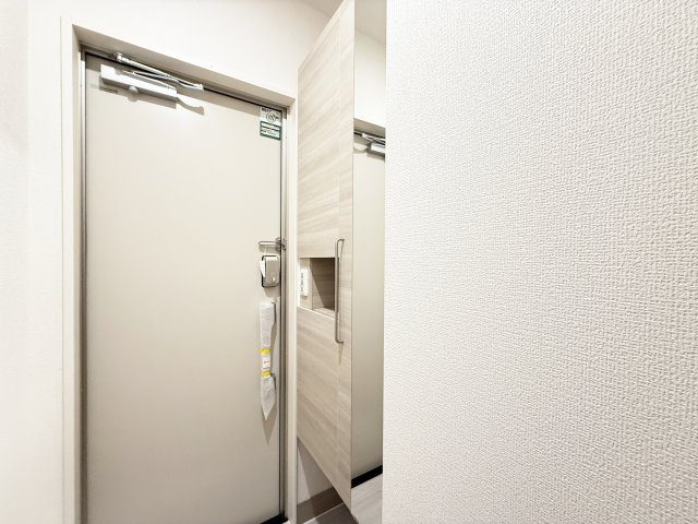 アスフォートの玄関