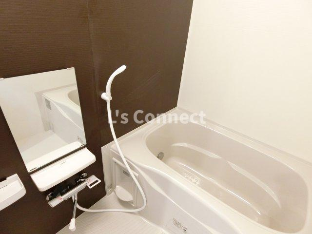 【浴室】 | ラトゥールⅢ | 追焚き、浴室乾燥付きのお風呂。