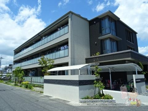 シャーメゾンガーデンズ田中の外観|外観写真（昼）