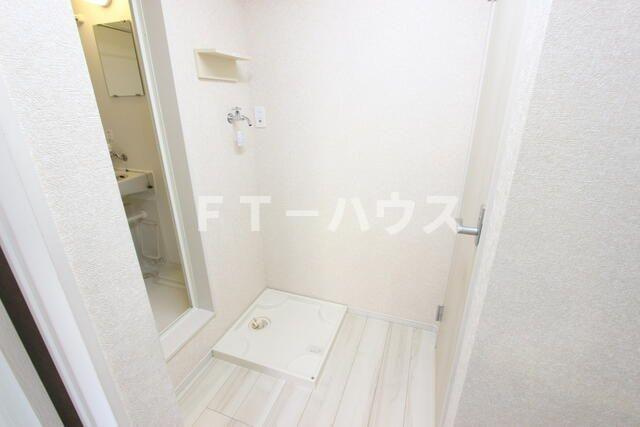 レスぺデザ薬園台の玄関