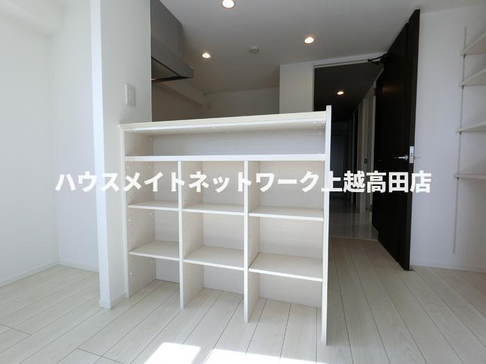 エスペランサのキッチン|キッチン裏収納