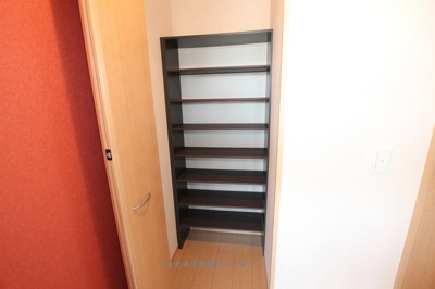 【エントランス】 | コンフォールA棟 | 清潔なエントランスです
コンフォールA棟　202号室　2019年8月9日撮影