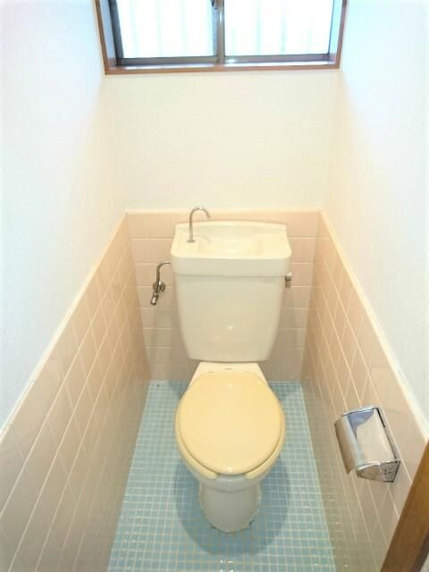 向南コーポのトイレ