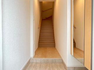 メゾンアルスの玄関|玄関（イメージ）