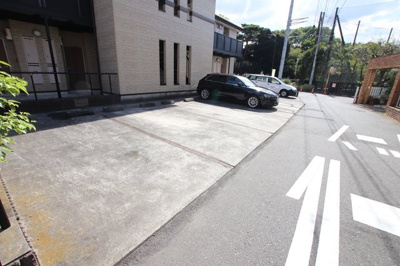 敷地内駐車場※要空き確認