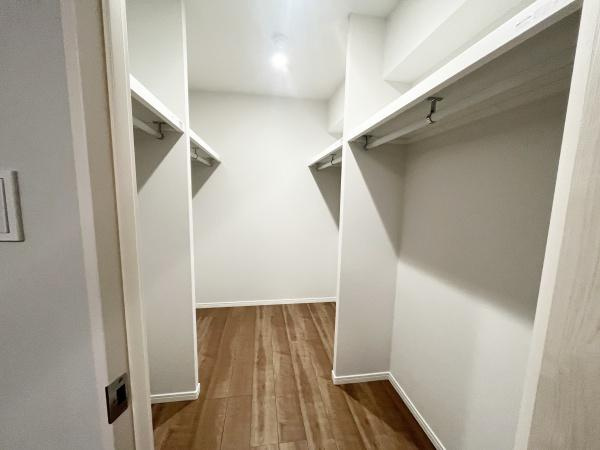 【収納】 | グリーンコート藤が丘イクシーズ | WICも広々としており、収納力はばっちり！