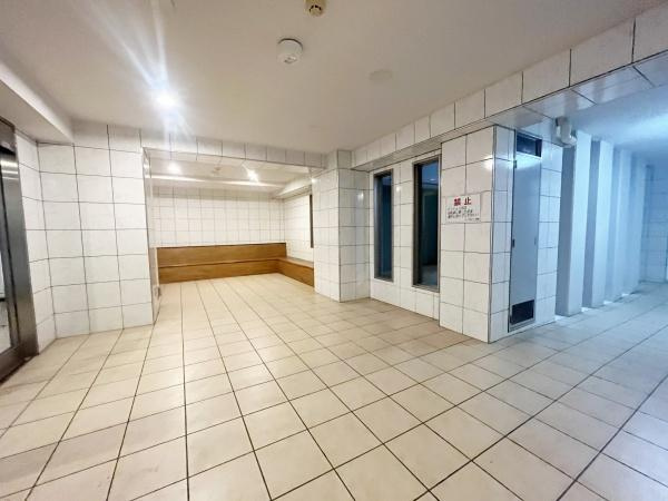 【エントランス】 | グリーンコート藤が丘イクシーズ