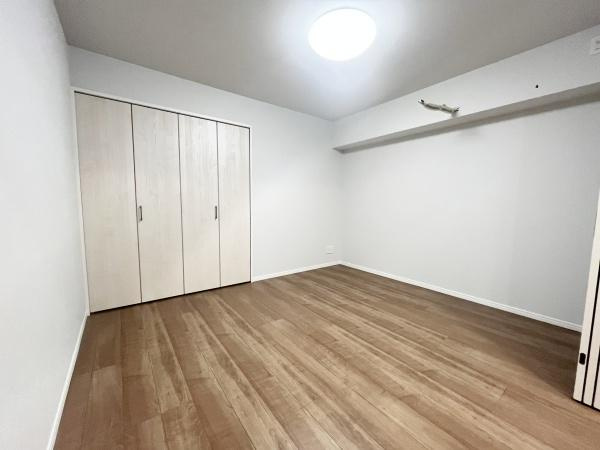 【洋室】 | グリーンコート藤が丘イクシーズ | 5.8帖の洋室