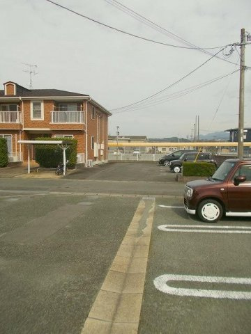 コート・サンモールのその他