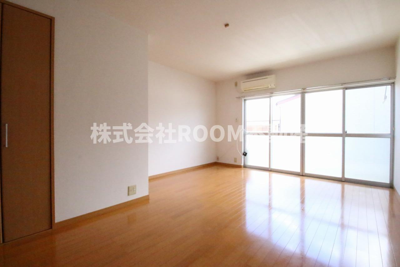 サンコーポ広原の居間・リビング