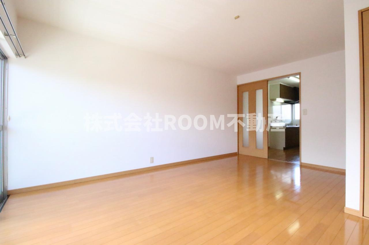 サンコーポ広原の居間・リビング